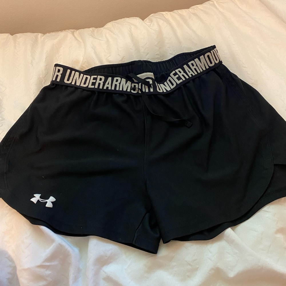 Under Armor black athletic shorts